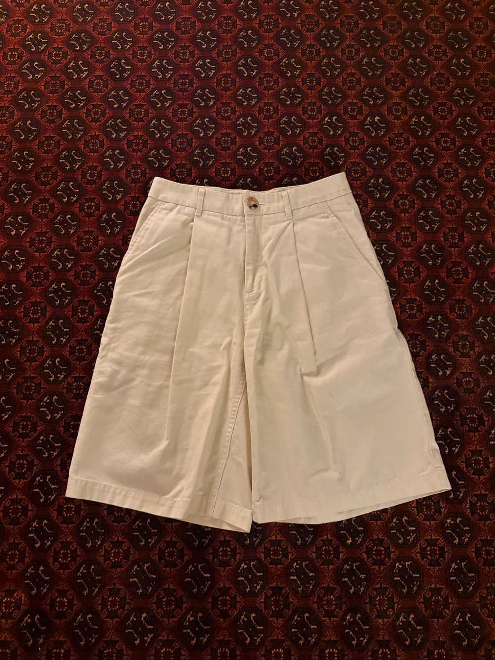 LaCorsia Wideleg Pleated Shorts